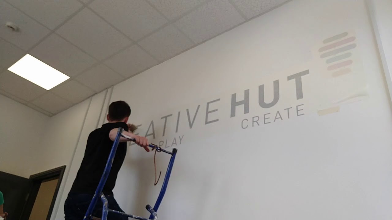 Creative Hut - Wall Vinyl (Time Lapse)