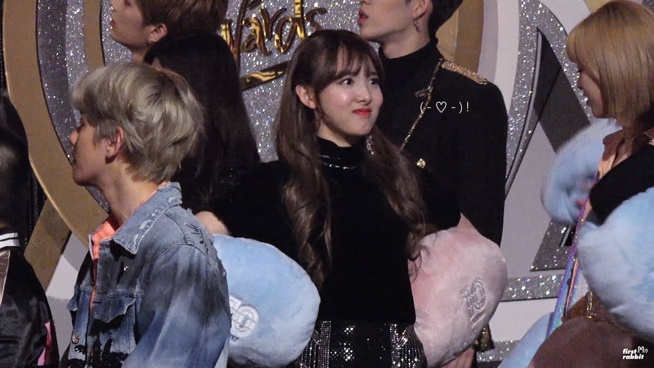180111 [4K] 골든디스크 어워드 GDA 트와이스(TWICE) - 슈퍼주니어(SUPER JUNIOR) 블랙수트(BLACK SUIT) 무대 리액션(REACTION) 나연 직캠