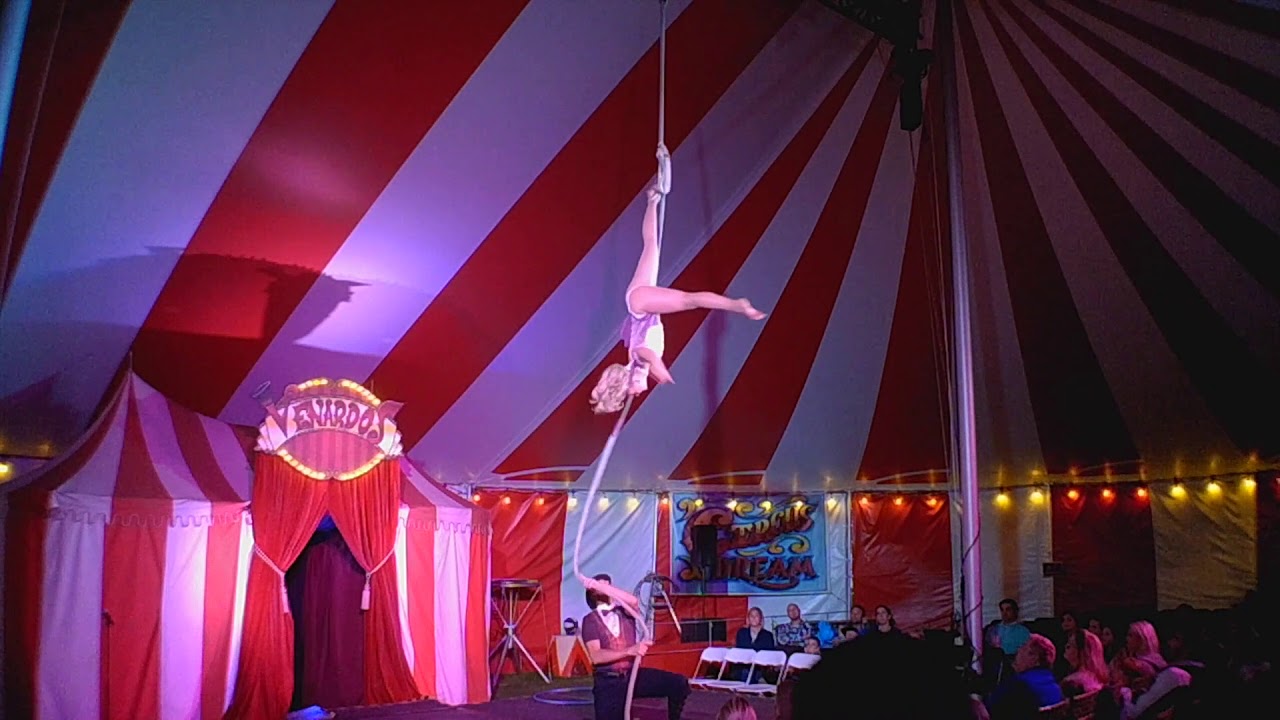 Spanish Web Venardos Circus
