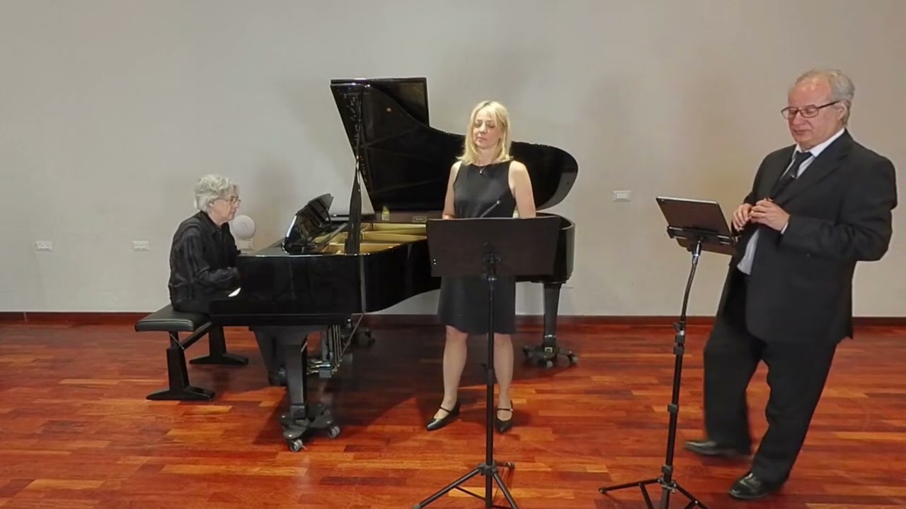 Alessandro Cavicchi: Sonata for two piccolos and piano
