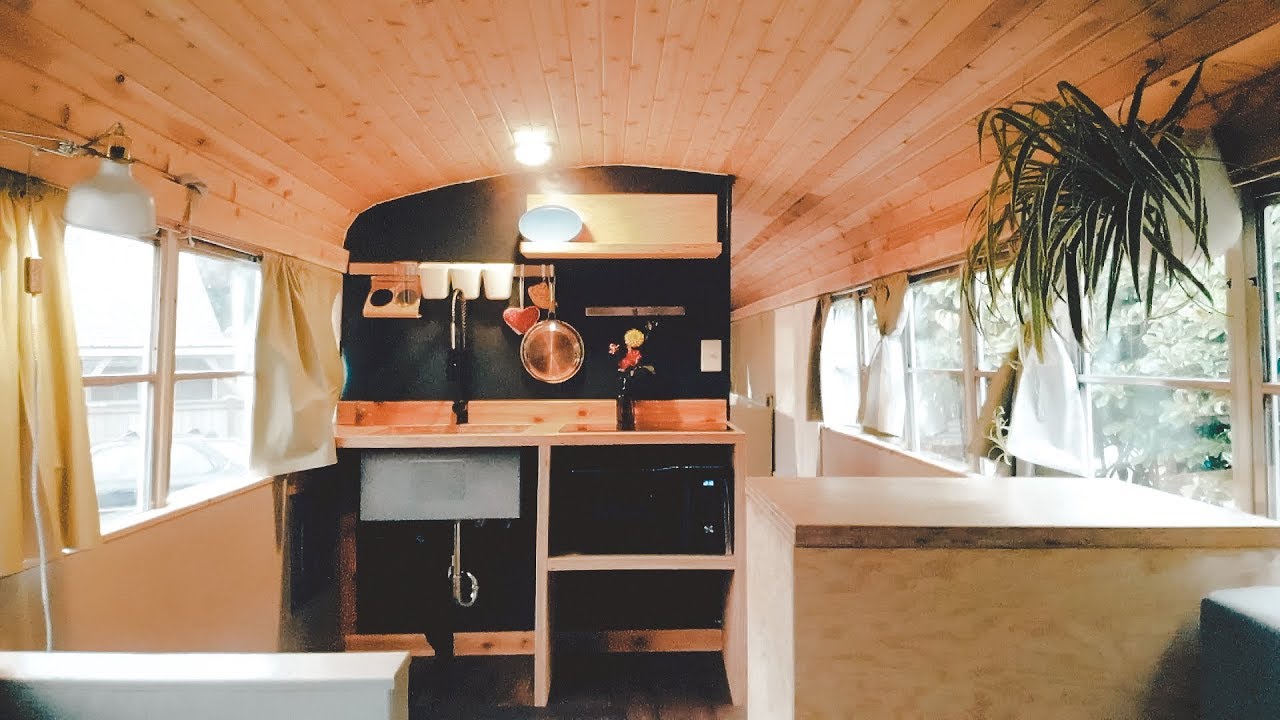 1 minute walk through of SKOOLIE CONVERSION -TINY HOUSE tour