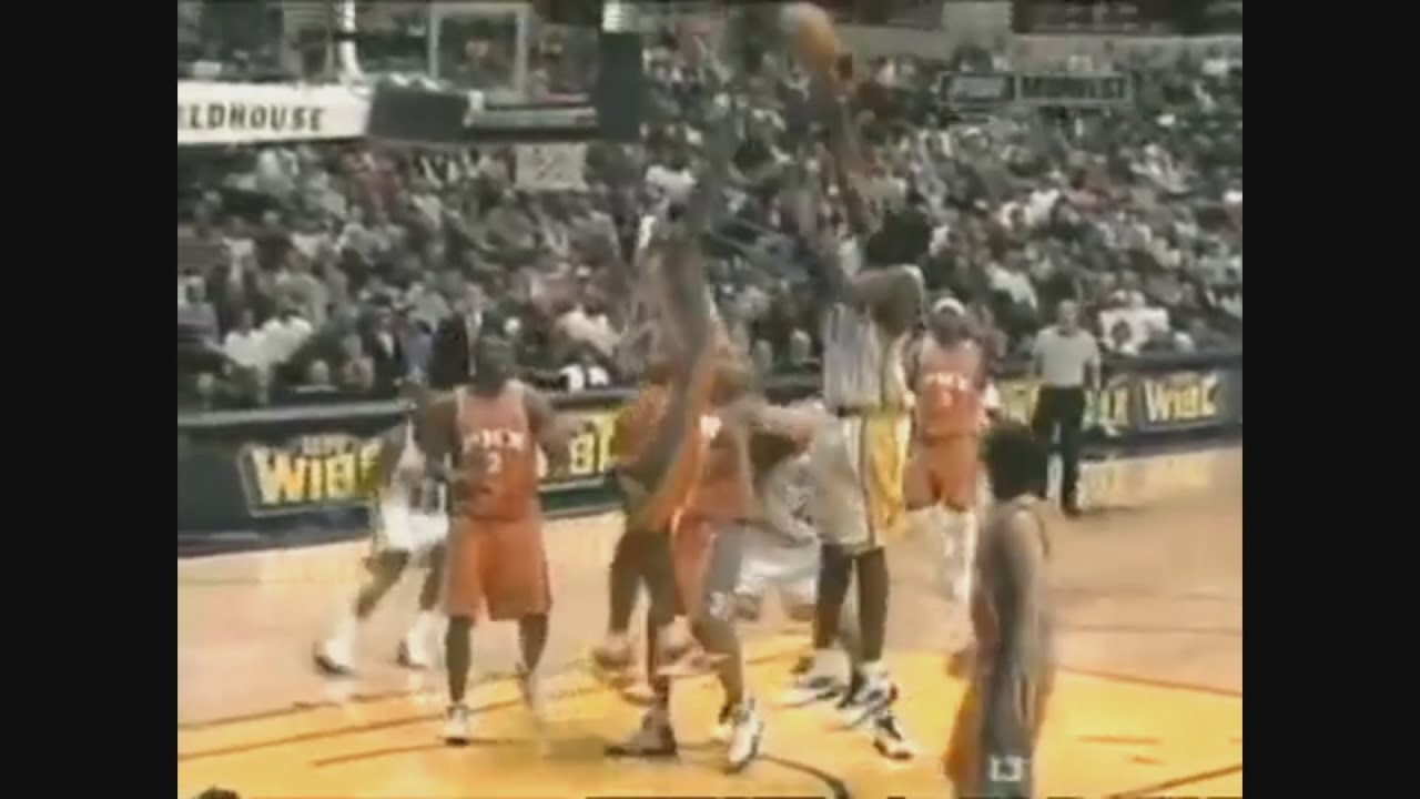 NBA Duels: Jermaine O'Neal 29 Pts Vs. Amare Stoudemire 26 Pts, 2004-05.