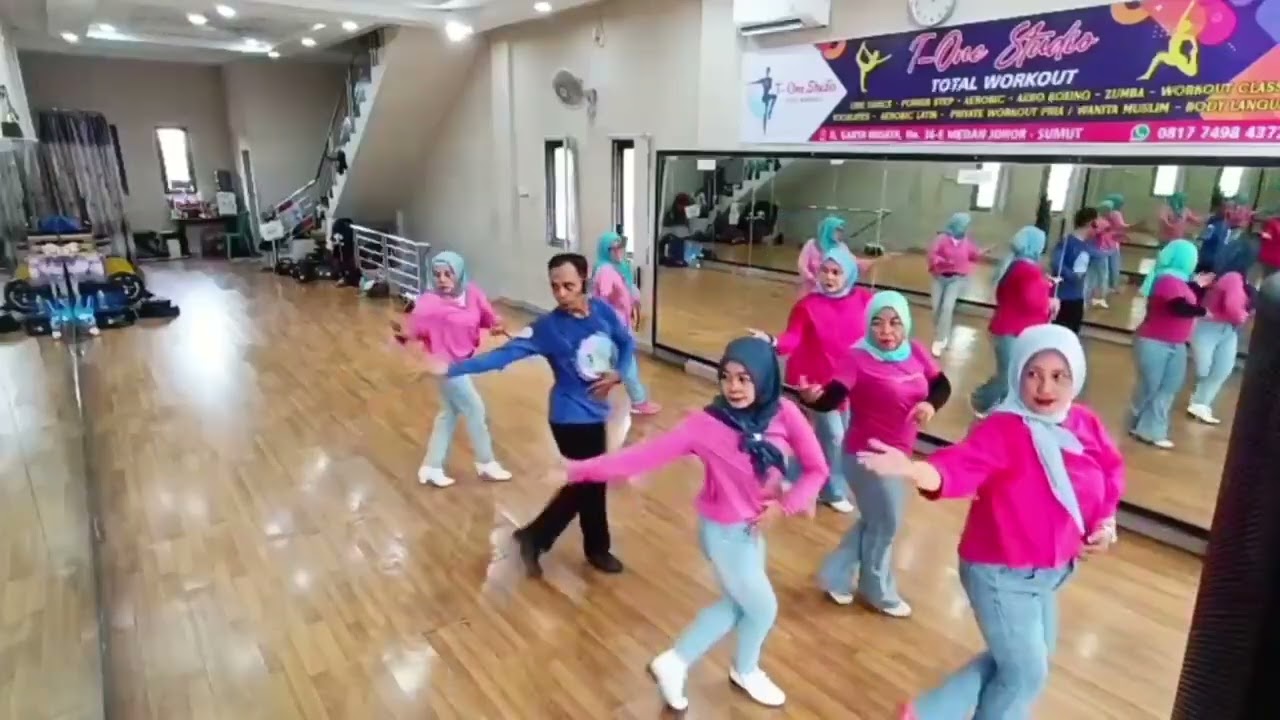 Line Dance / Bebe Got Fire