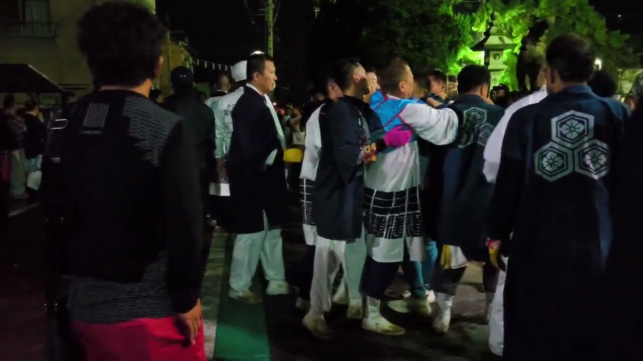 【喧嘩】【宮出し】境内の外でも大喧嘩勃発！三津厳島神社秋祭り2024 喧嘩神輿
