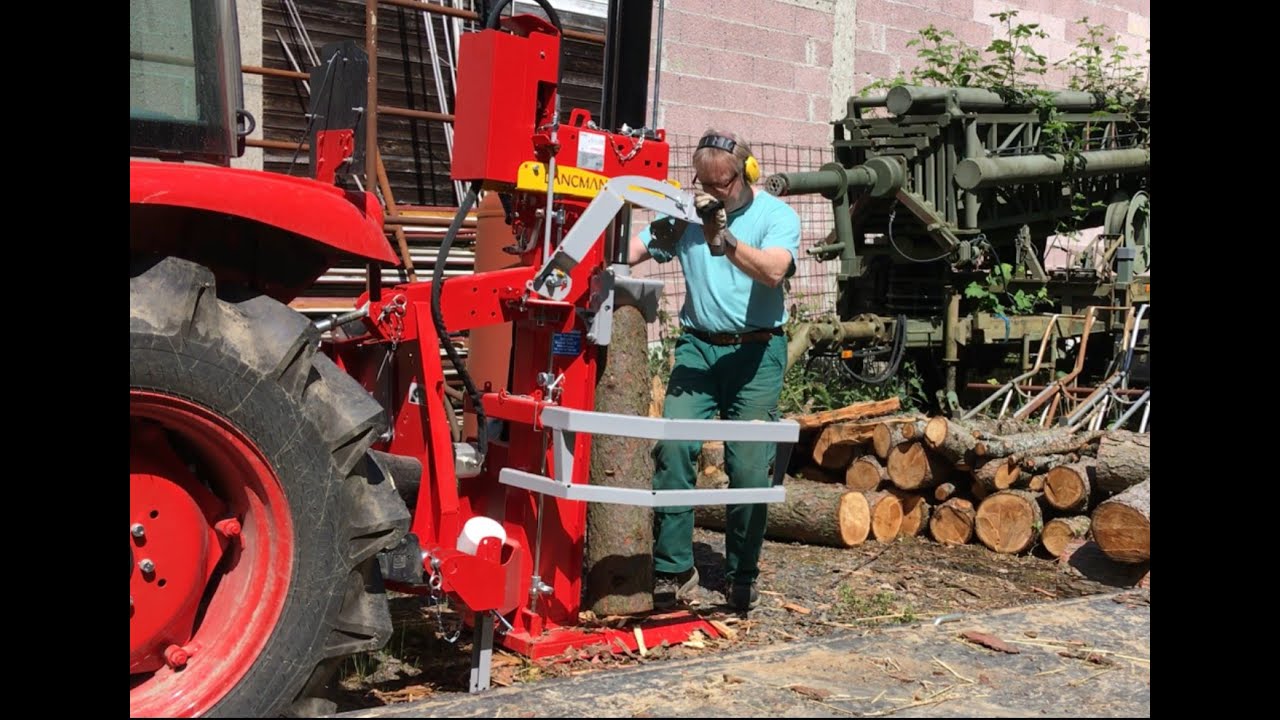 Brennholz spalten mit Lancman STX 17C und Branson 5025C