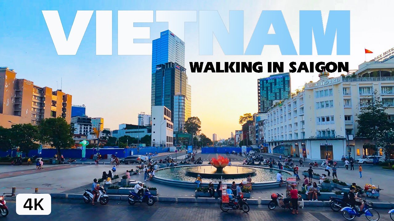 Walking - City Bus in SAIGON - HO CHI MINH CITY (Vietnam) 2022 | 4K 60fps (UHD)
