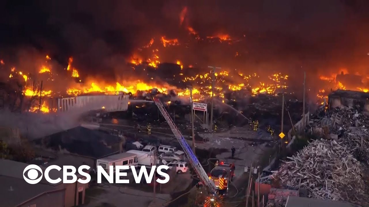 Airport officials give update on Louisville UPS plane crash | full video
