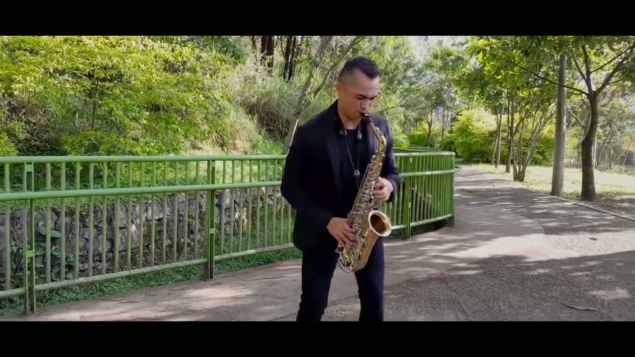 Bailando Bachata -Chayanne (Cover Saxo) Jeans Carlos Flauta