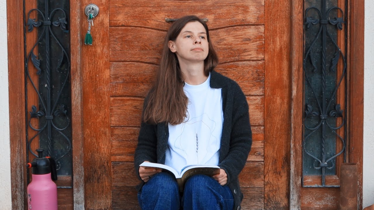 Slow life in a Bulgarian village. How I deal with frustration