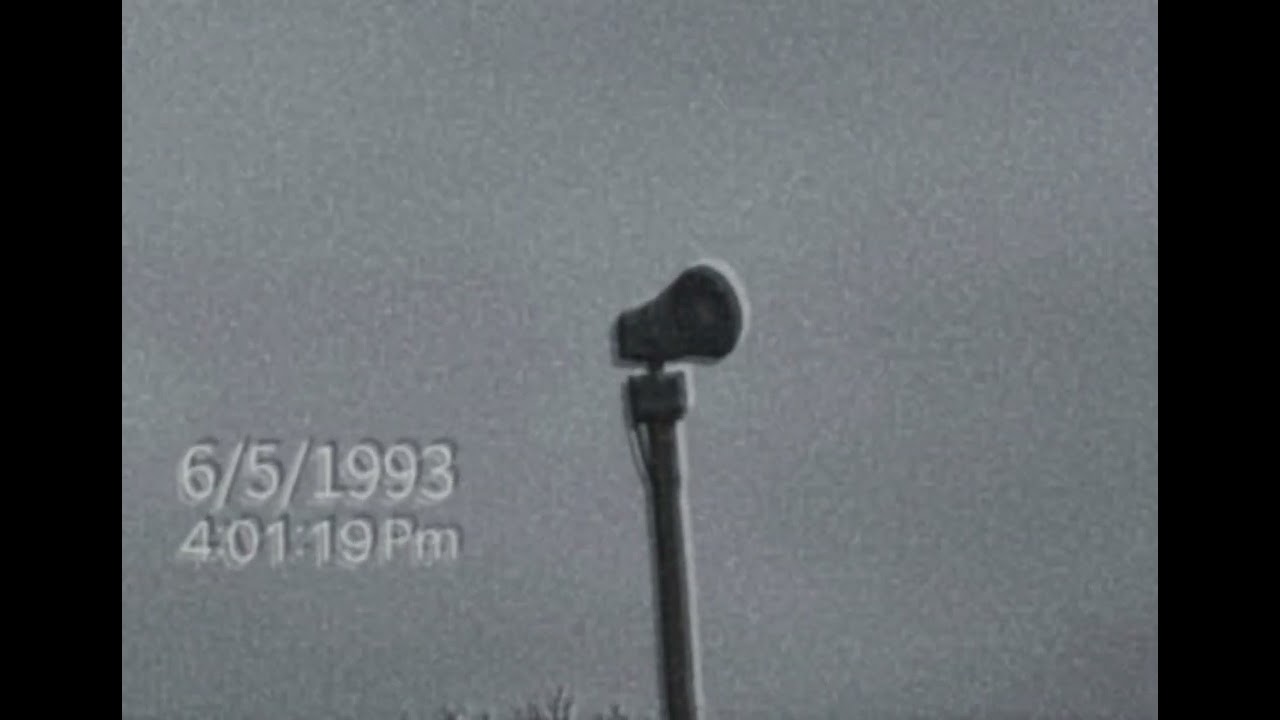 1993 VHS Camcorder Recording – Federal Signal 2001-DC Siren Test | Union Grove, Wisconsin