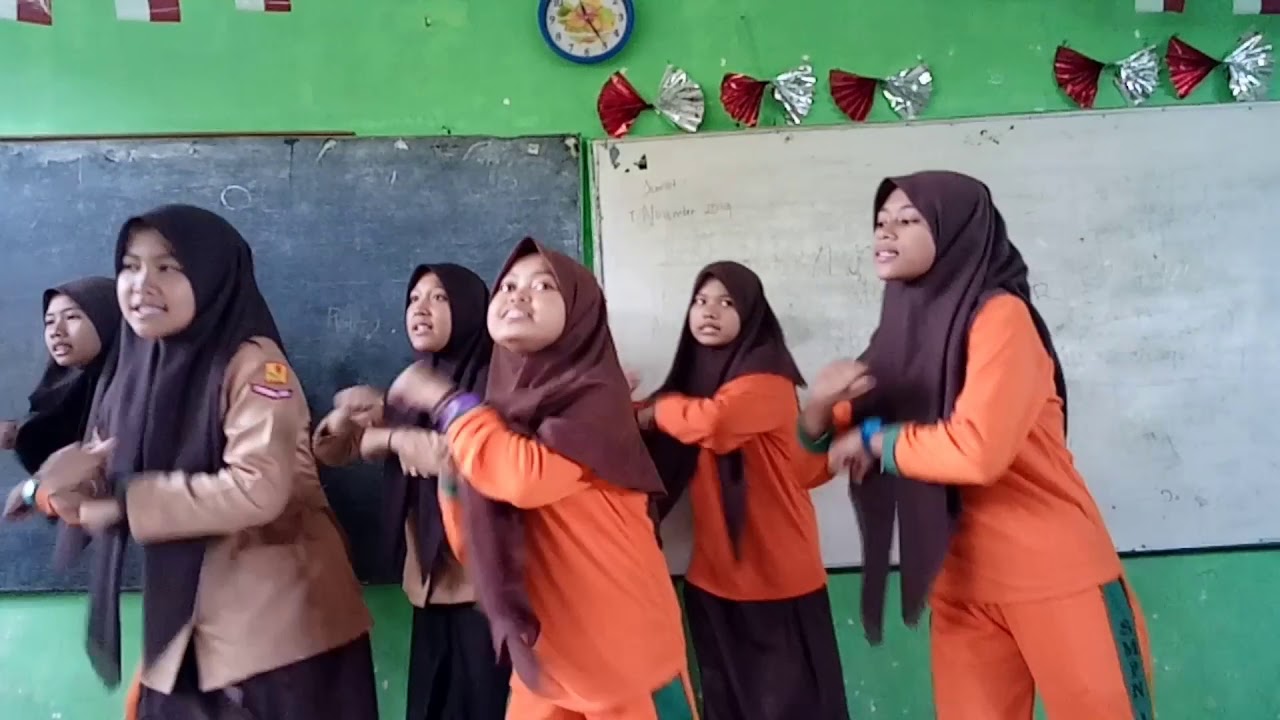 Anak Kambing Saya || Praktek Bernyanyi Unisono kelas VIII. 2