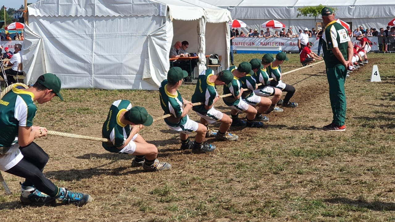 Incredible Sport SA Tug of War