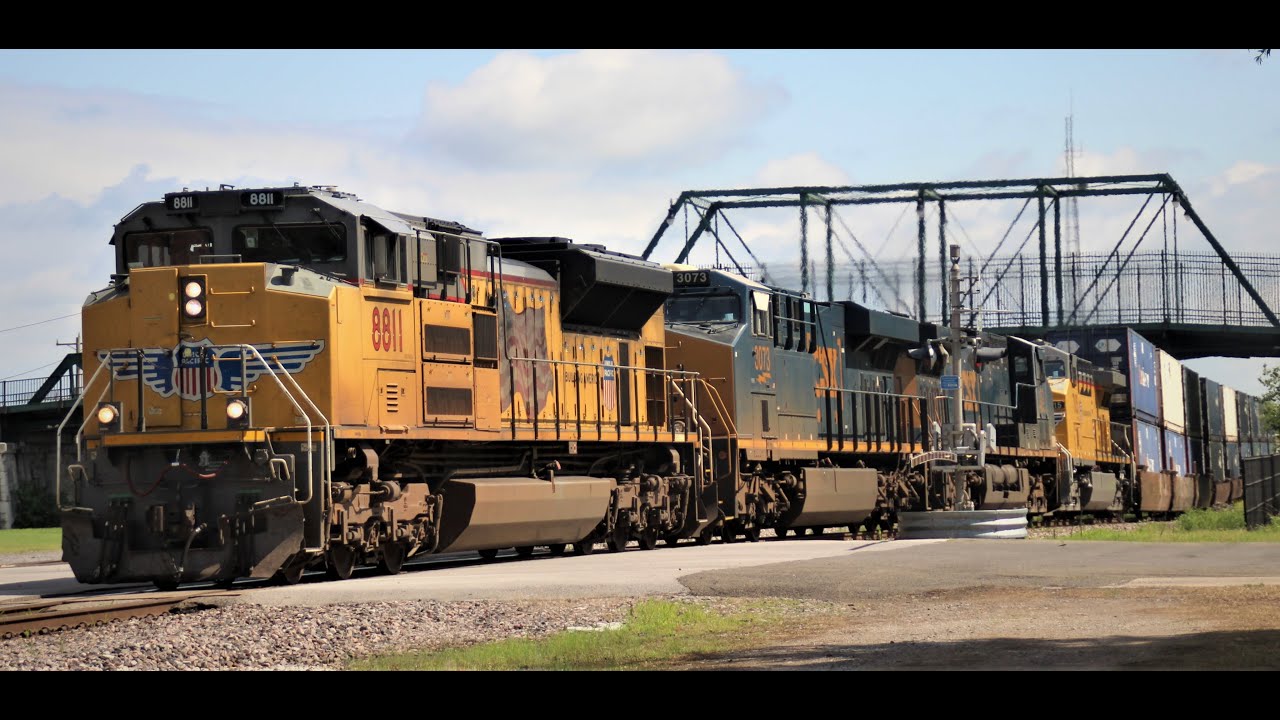 Railfanning the UP in Muskogee OK plus more