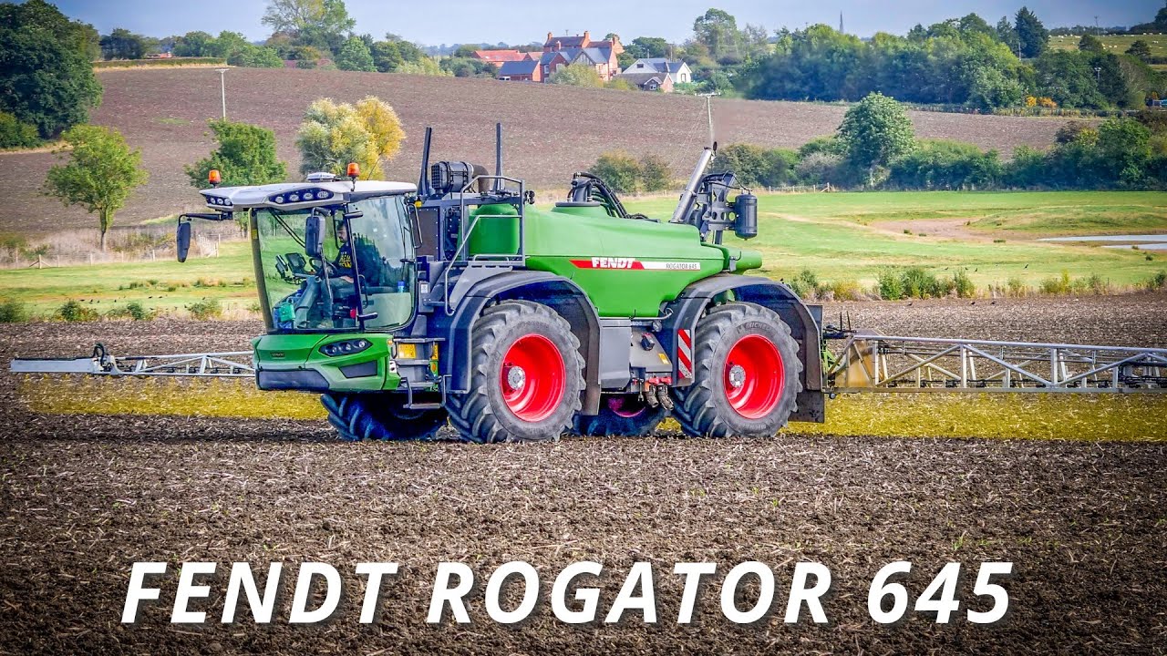 Fendt Rogator 645 Spraying - Warwickshire Farming Partnership.