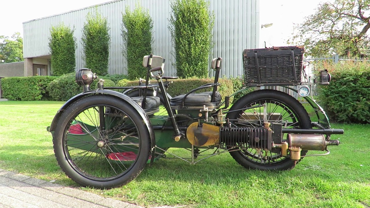 Leon Bollee