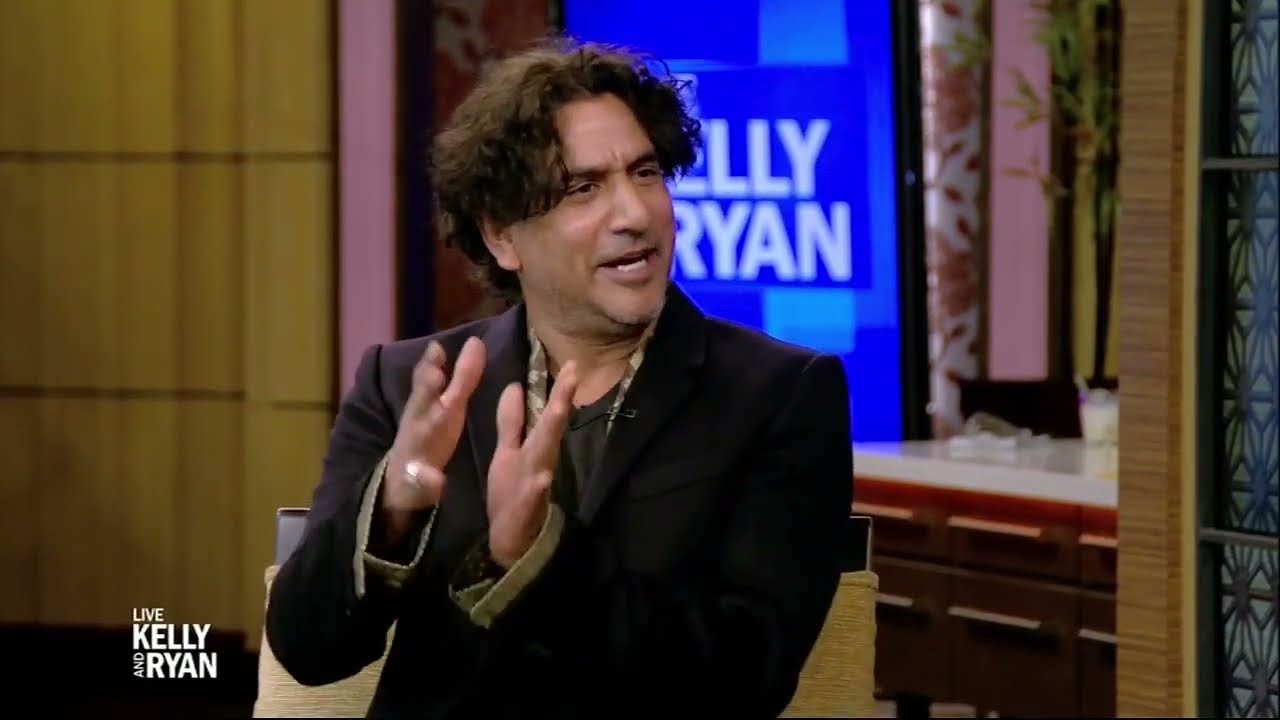 Naveen Andrews Was Also Confused by &ldquo;Lost&rdquo;