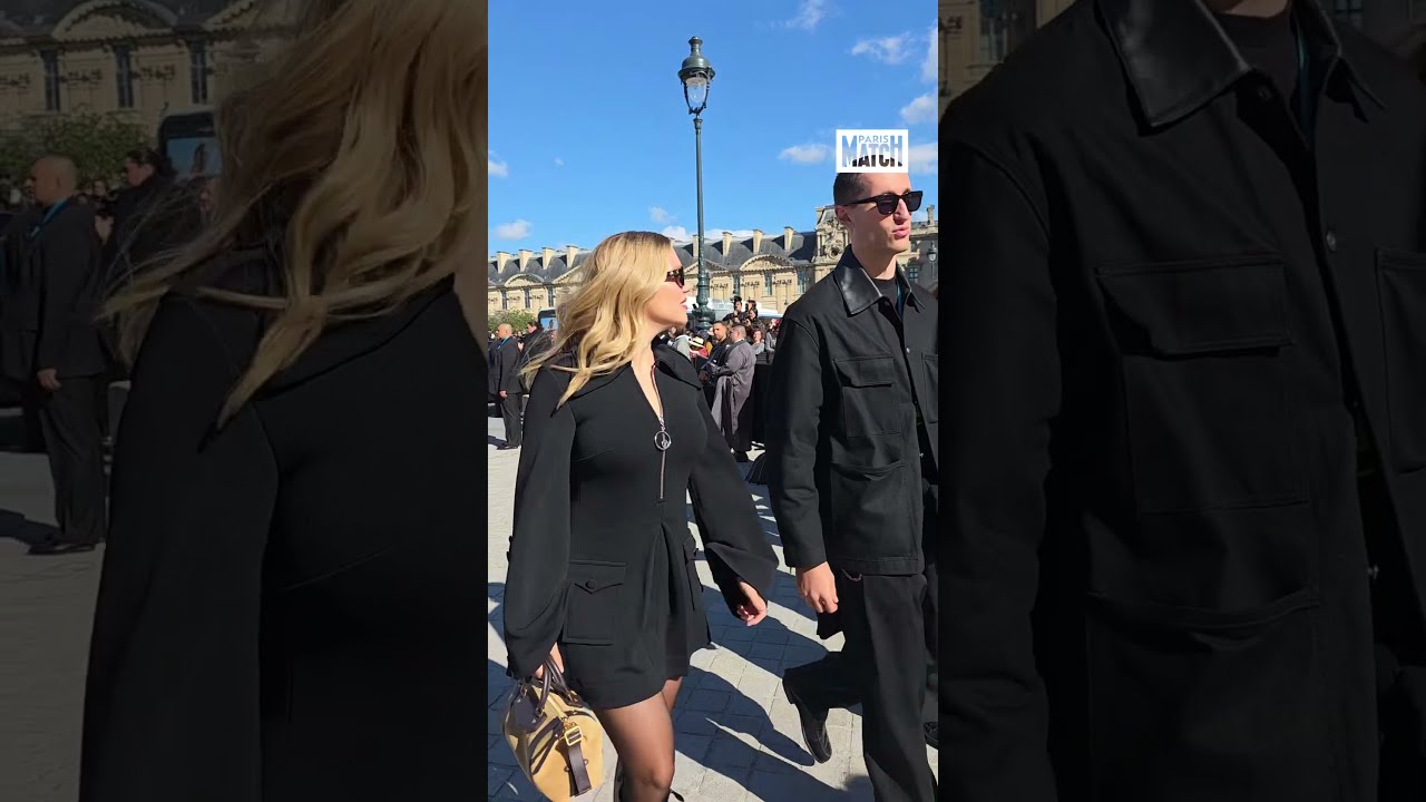 La belle Léa Seydoux au défilé Louis Vuitton.