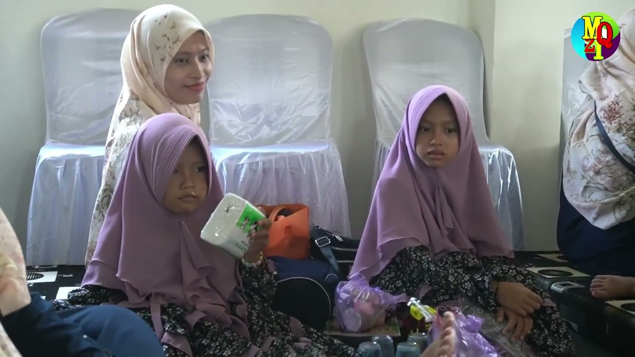 PERPISAHAN & PENGUKUHAN SANTRI PUTRI PDF NURUL JANNAH ANGKATAN KE-28 TAHUN 2025 BANJARMASIN