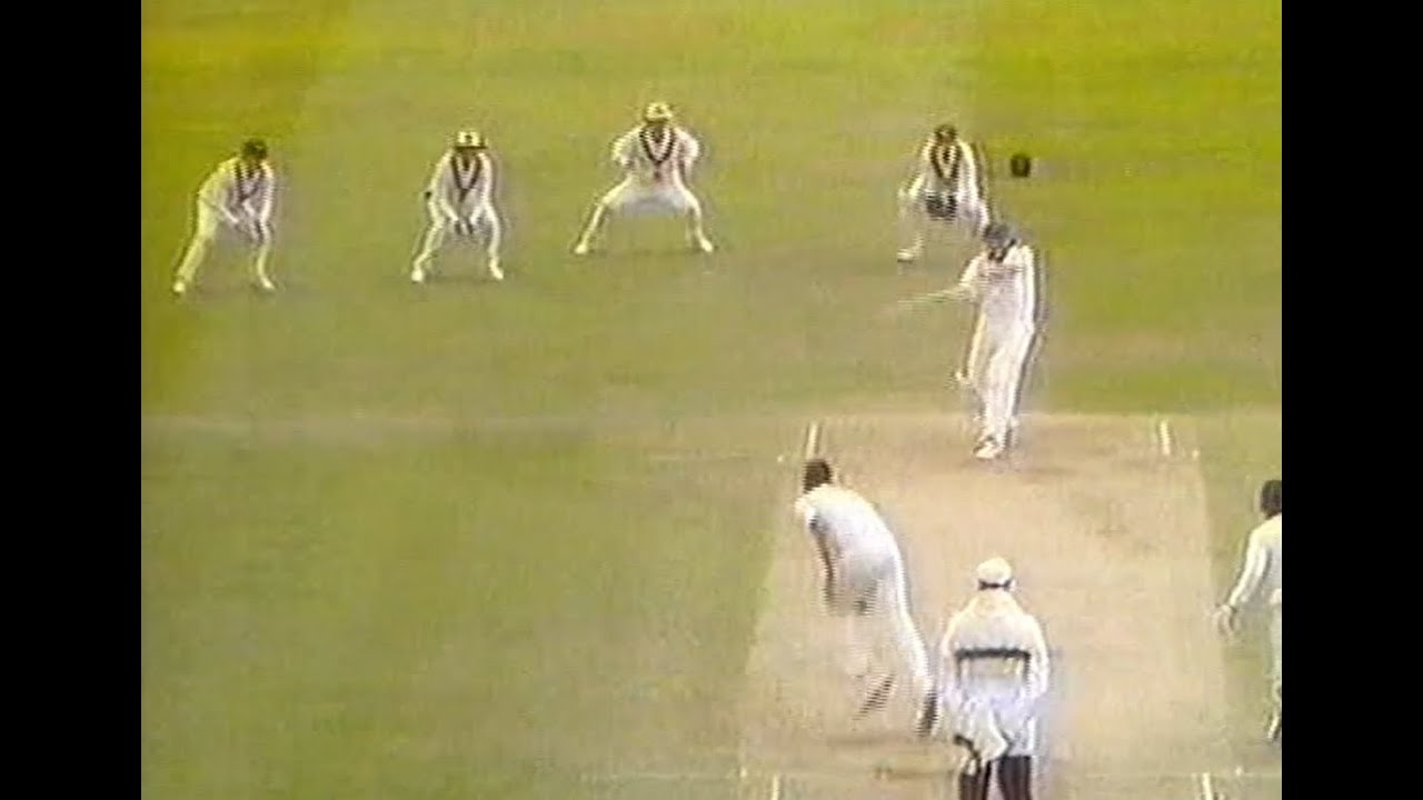 What an innings! A brilliant counter attacking century by Robin Smith during the 5th Ashes Test 1989