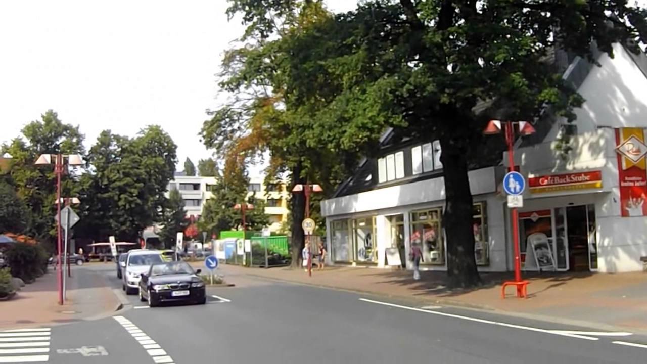 Berenbostel, Rote Reihe und Dorfplatz