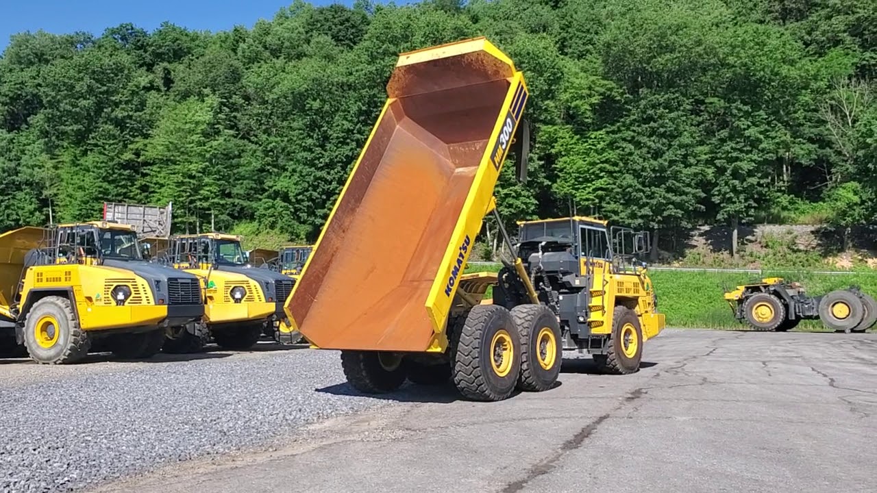 Komatsu HM300-5 Articulated Truck Stock# 88382