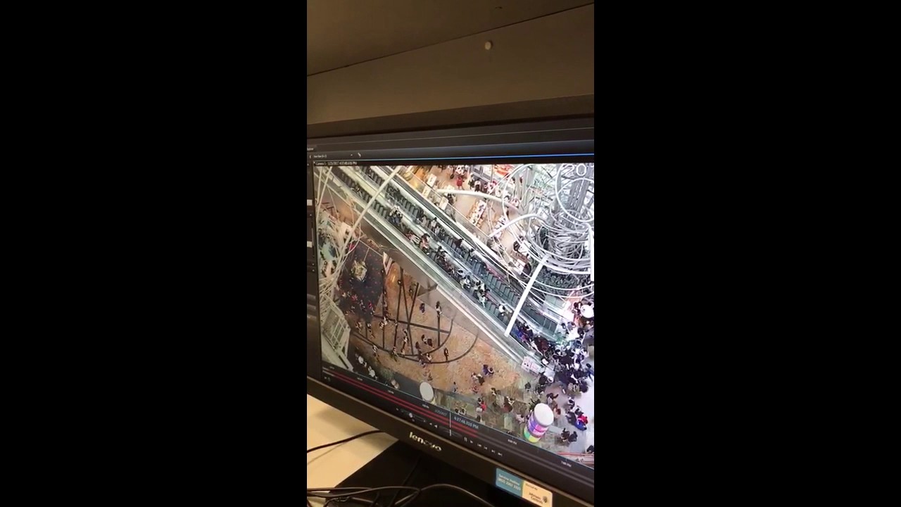 Largest escalator failure and accident in Hong Kong - Langham Place Mong Kok