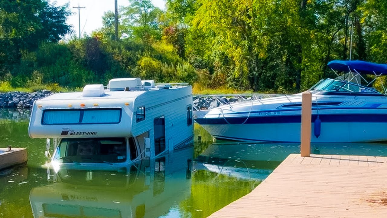 Boat Ramp DISASTERS Caused by Total Idiots!