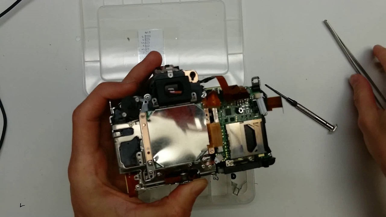 Canon Rebel XS/1000D Disassembly and Shutter Removal