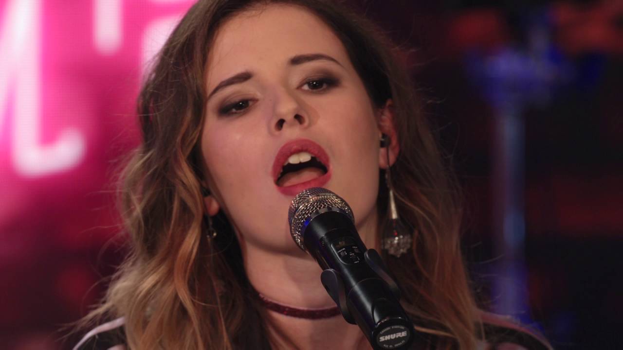 Back to black (cover Amy Winehouse), Elvira T в шоу LiveTime на WMJ.ru