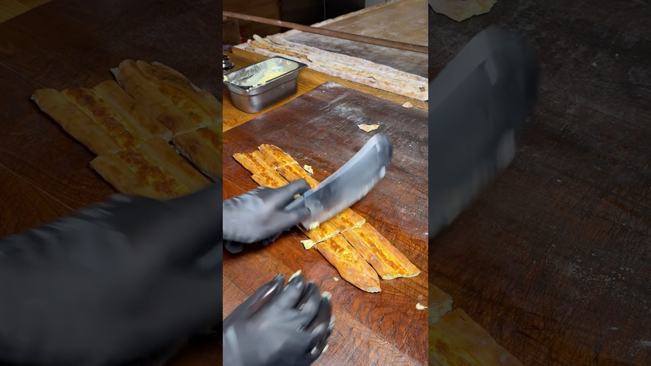 Peynirli Bafra pidesi | Ankara’da Niyazi Kesim Restoran. #ankara #samsun #bafra #pide #pizza #fırın