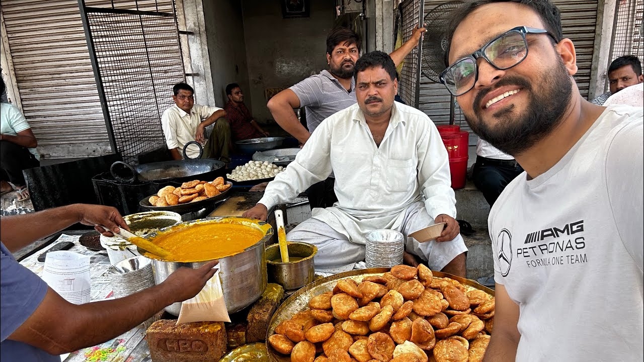 65 साल से 5 minutes में बना देते है 350 कचौरी | गोलू भाई की प्रसिद्ध मथुरा कचौरी अलवर राजस्थान 🖖🏻