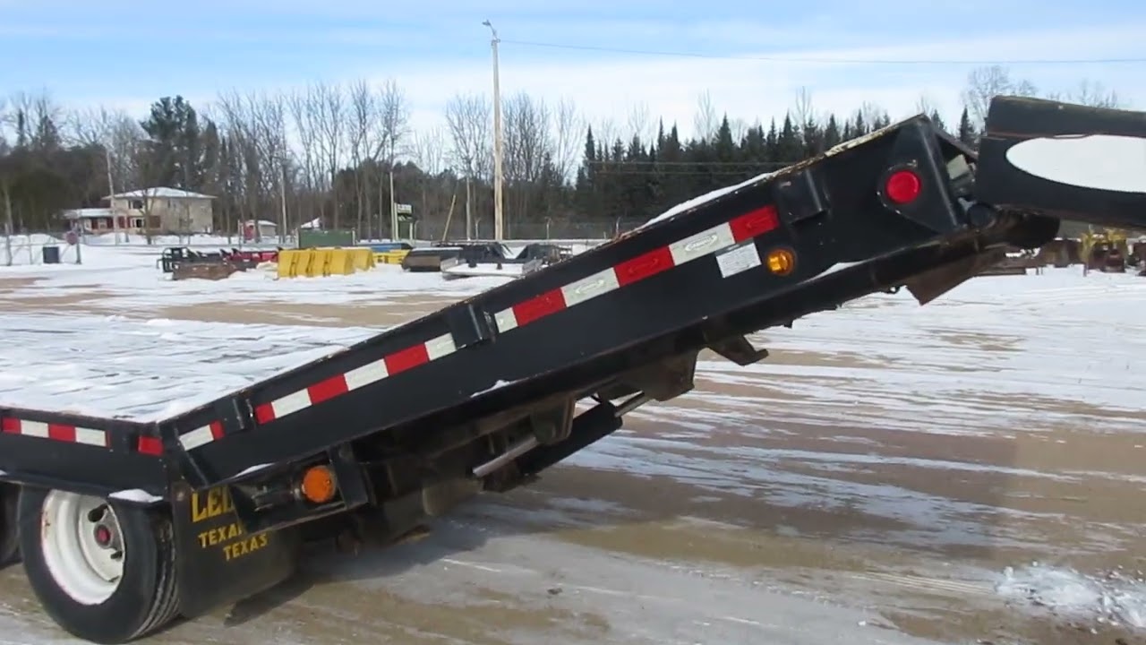 2014 Ledwell hydraulic tail trailer