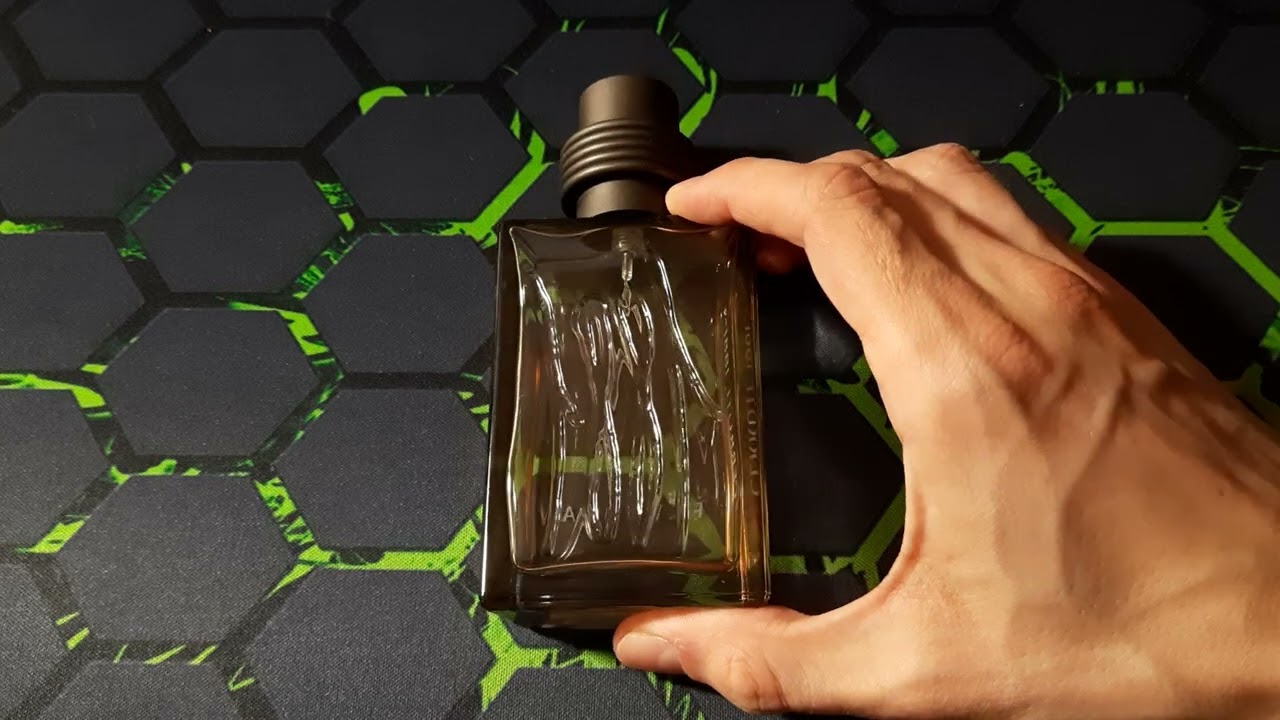 1881 Cerruti, Riviera, Michel Girard. Przyjemny zapach drzewno-kwiatowy od Pana Szymona