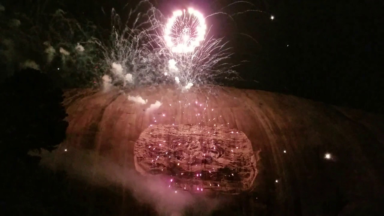 Fantastic Fourth Fireworks @ Stone Mountain 2019