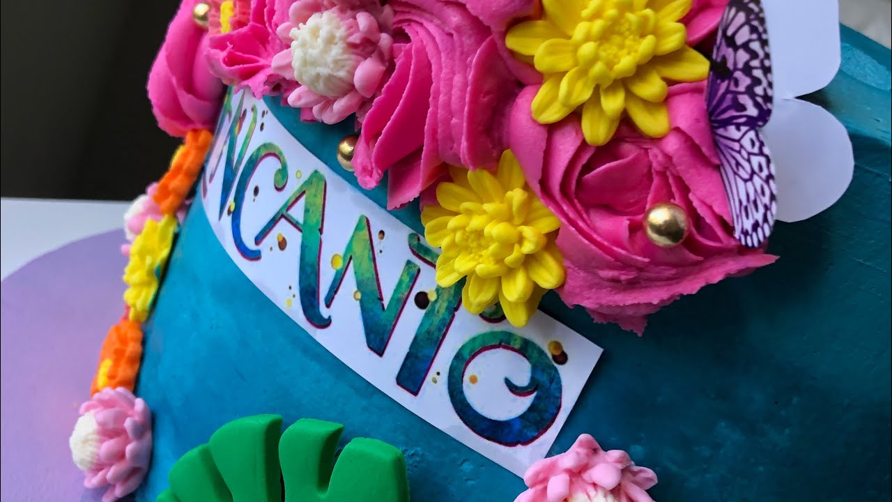 Encanto Cake Tutorial!🇿🇦 #southafricancontentcreator  #buttercreamcake