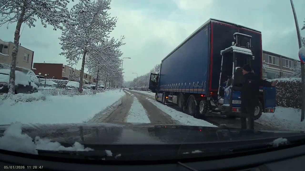 5 januari 2026 10:50 Sneeuw Zuidplas Europalaan