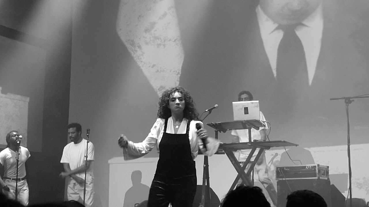 Camélia Jordana - Gangster live @gaité lyrique 16/11/19