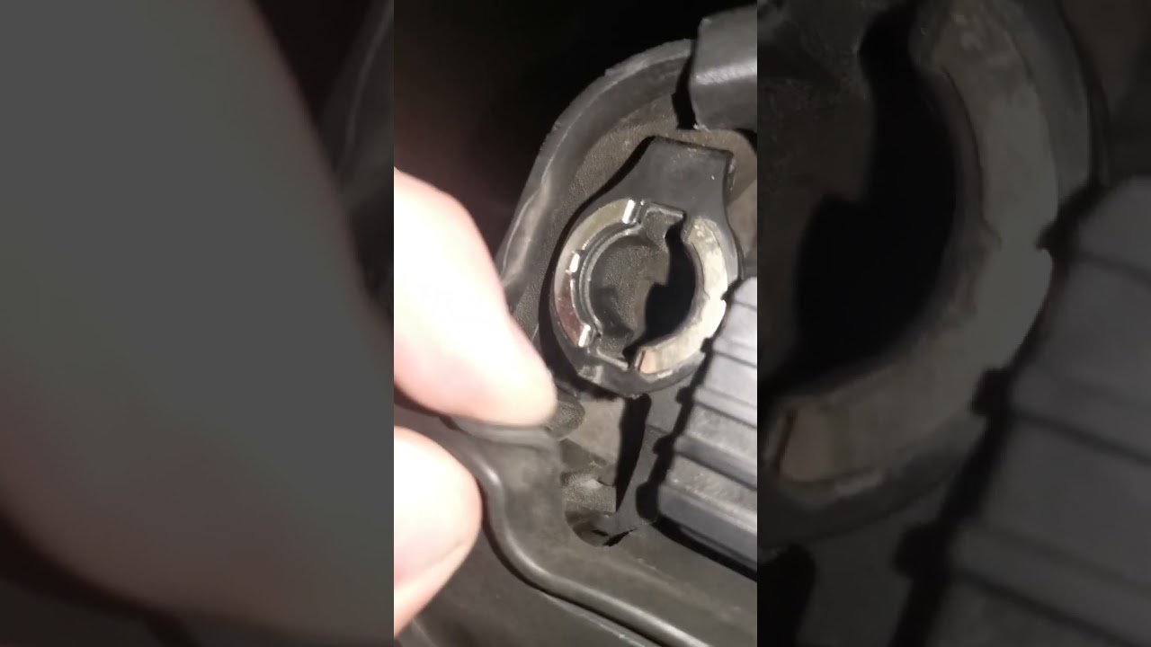 Z4 E85 / The roof works perfectly, but after fully opening, the indicator LED flashes.