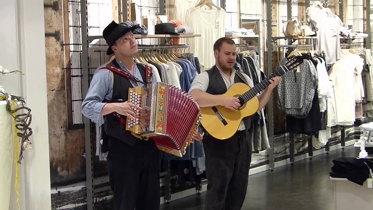 Drumherum 2014 - Tom und Basti im Kaufhaus Bauer in Regen