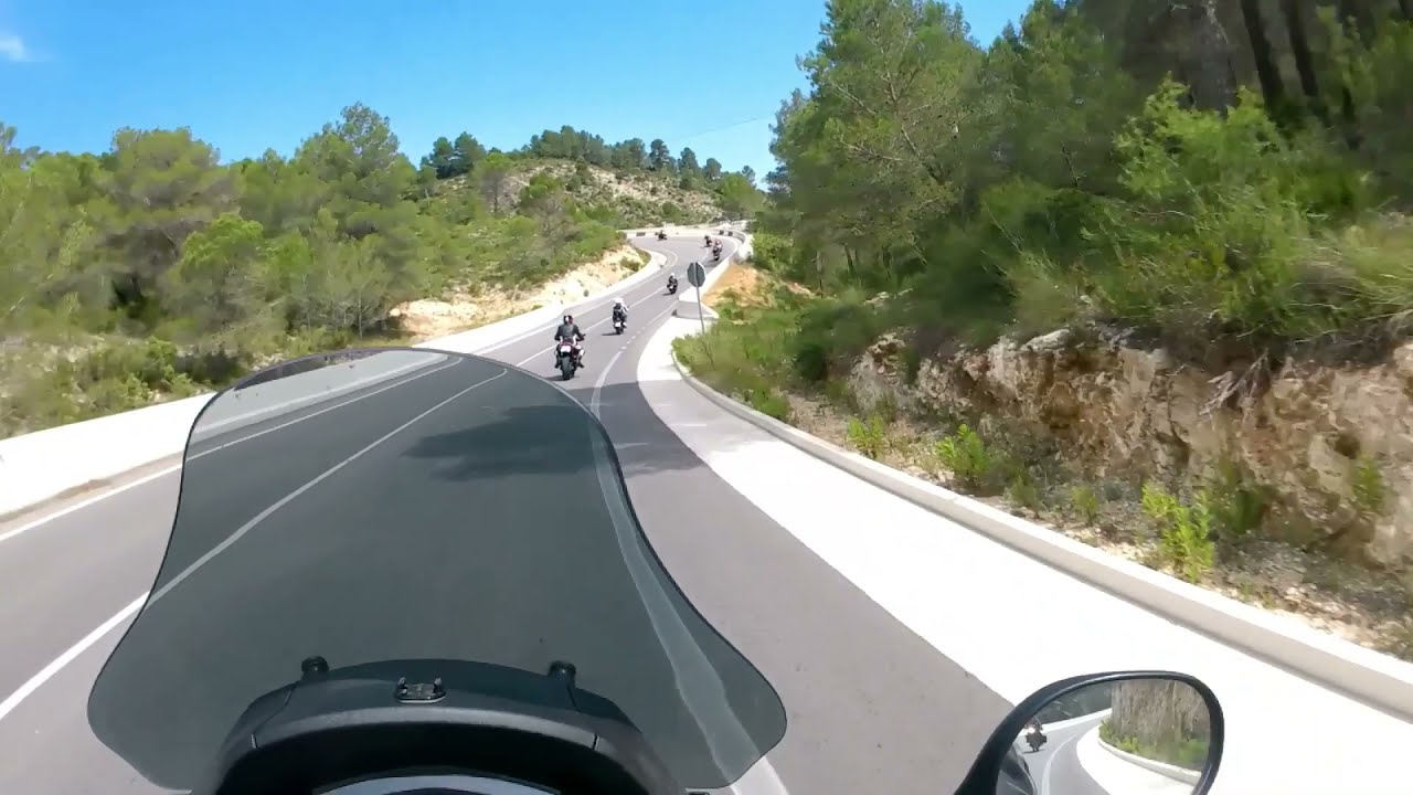 005.03_ Valencia  - Dos Aguas (Navarrés - Mirador de Bicorp) 3/5 (Ruta en moto - Piaggio mp3 500 cc)