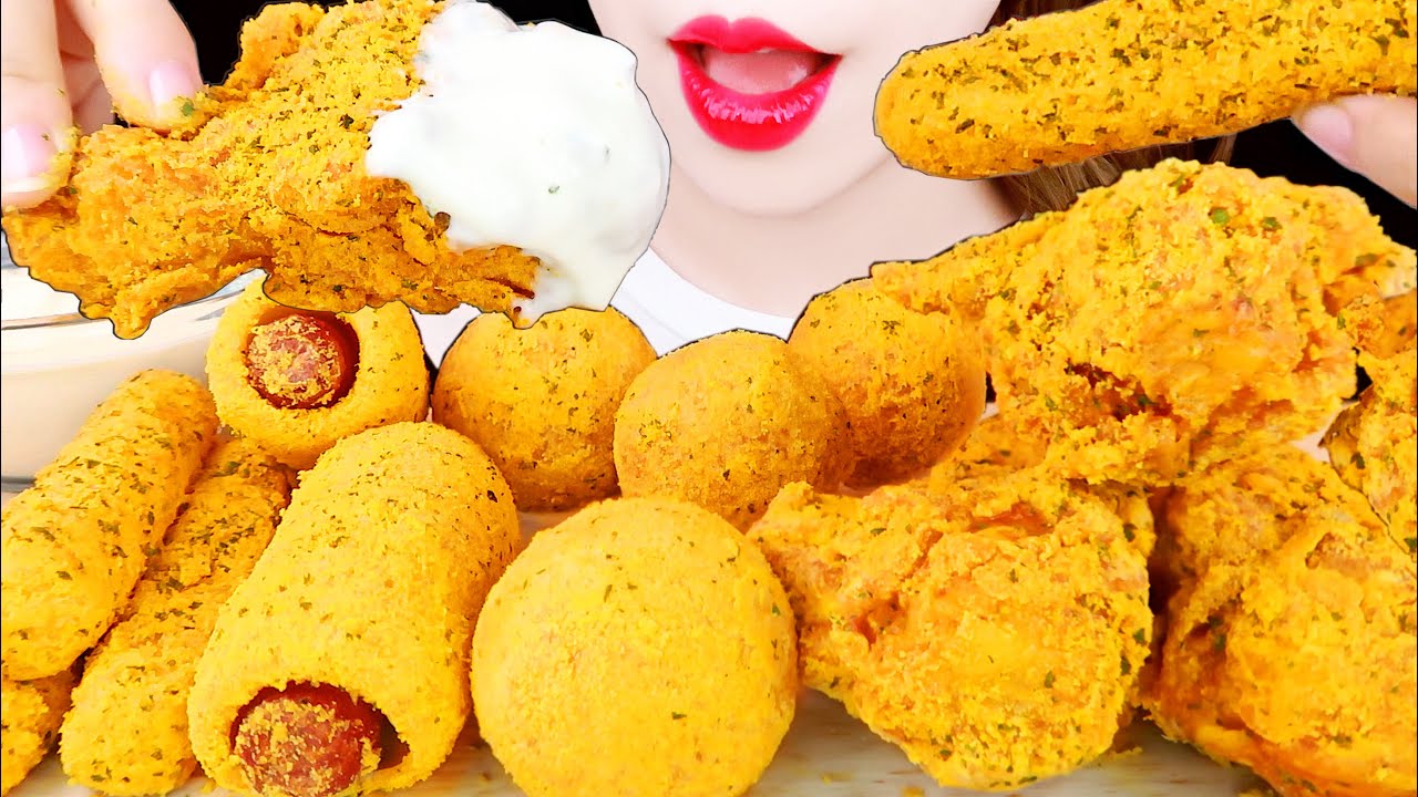 ASMR FRIED CHIKEN, CHEESE BALL, CORN DOG, CHEESE STICK 뿌링클 치킨, 치즈볼, 핫도그 먹방 EATING SOUNDS MUKBANG 咀嚼音