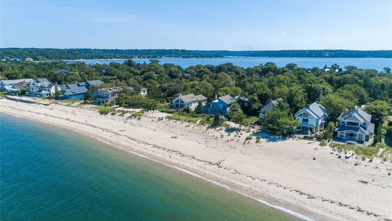 216 Asharoken Ave, Northport, NY