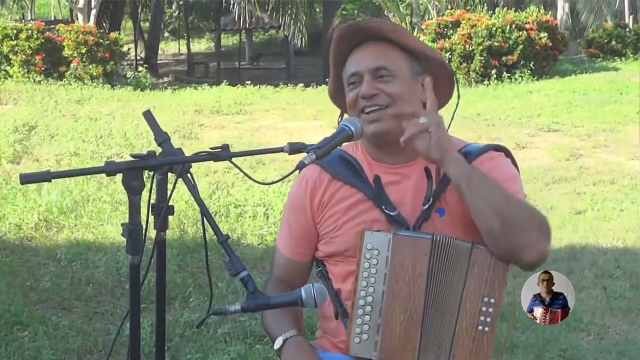 Sirano e seu Fole de 8 Baixos - 2015-05-07