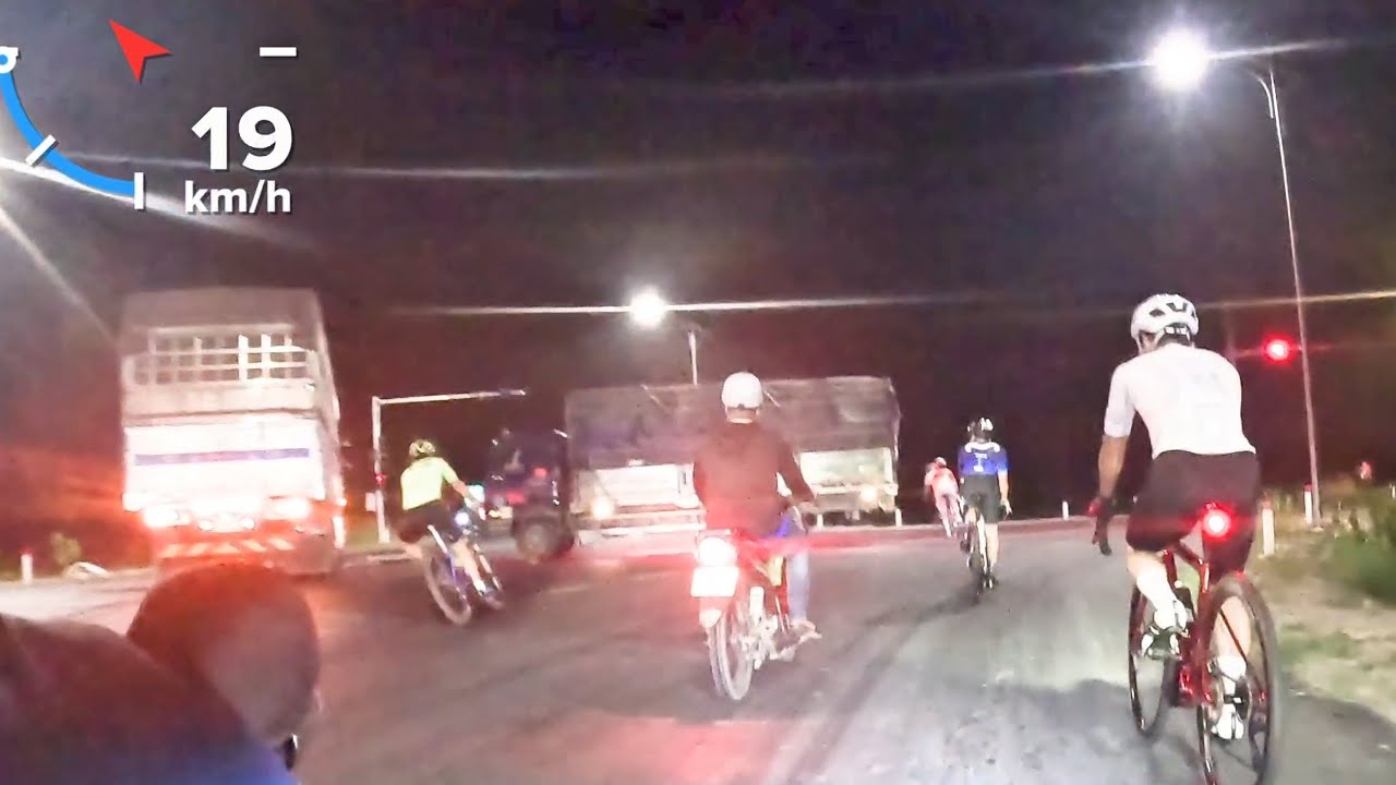 Thứ ba thì đạp hết ga 17/3/26