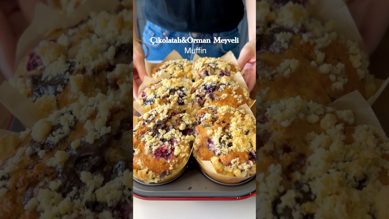 Orman meyveli muffin
