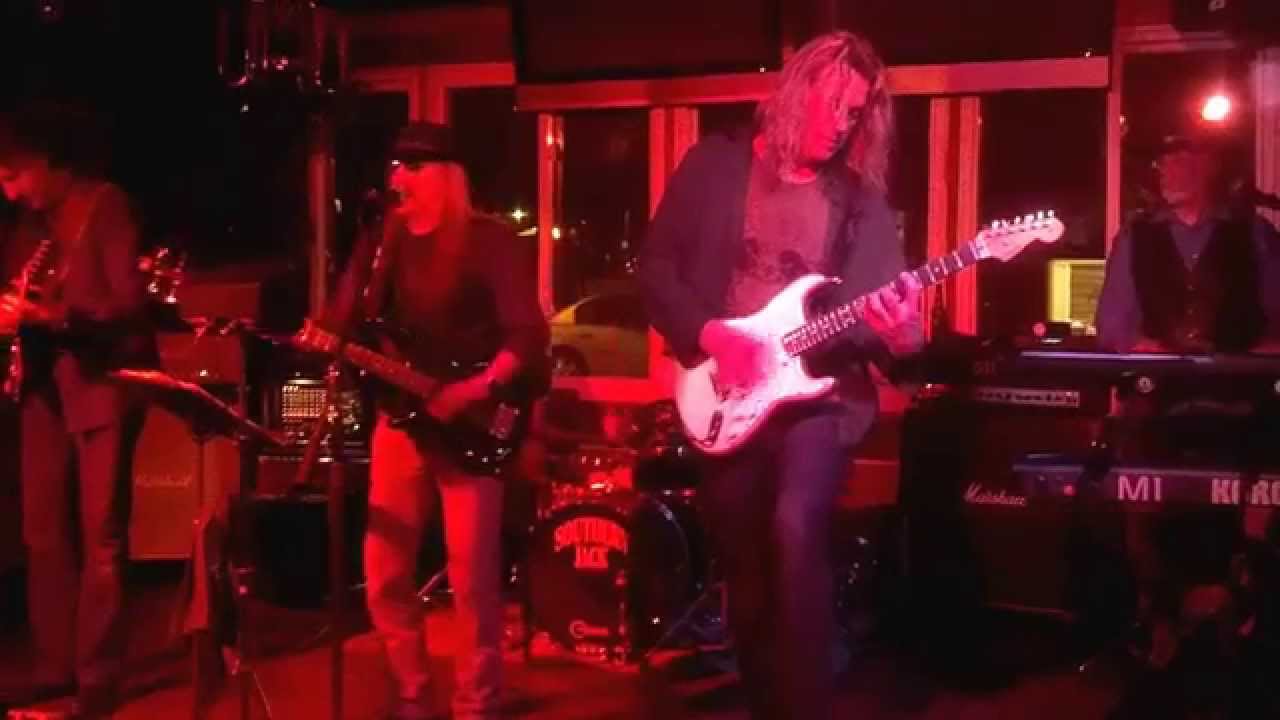 DeMito's Double D Saloon