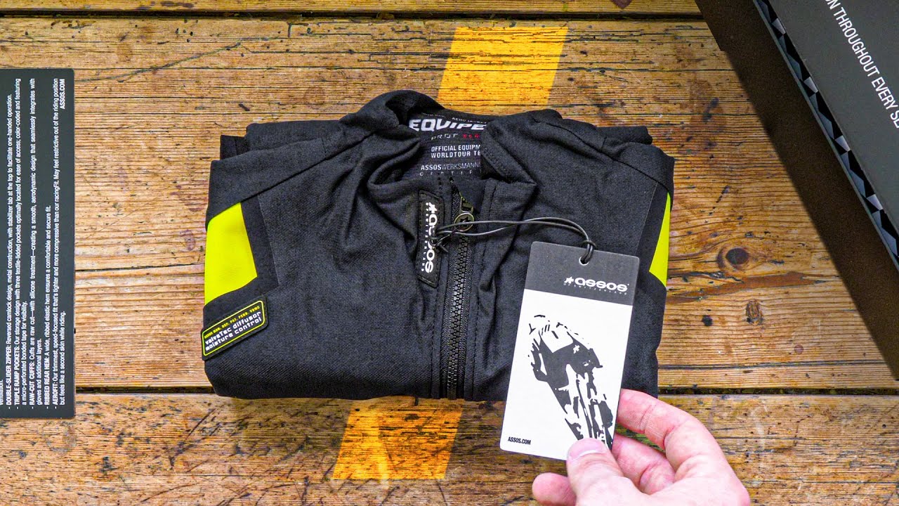 Assos Equipe RS Spring Fall Jacket Unboxing // Wiggle