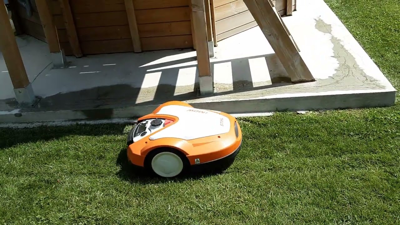 ROBOT TONDEUSE STIHL RMI 632 UN AN APRÈS.