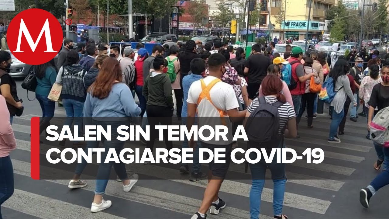 Gente sin cubrebocas ni sana distancia, el peligro de contagiarse de covid en CdMx
