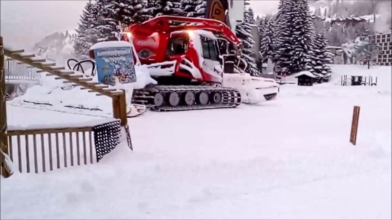 Dameuse à Flaine et aux Carroz